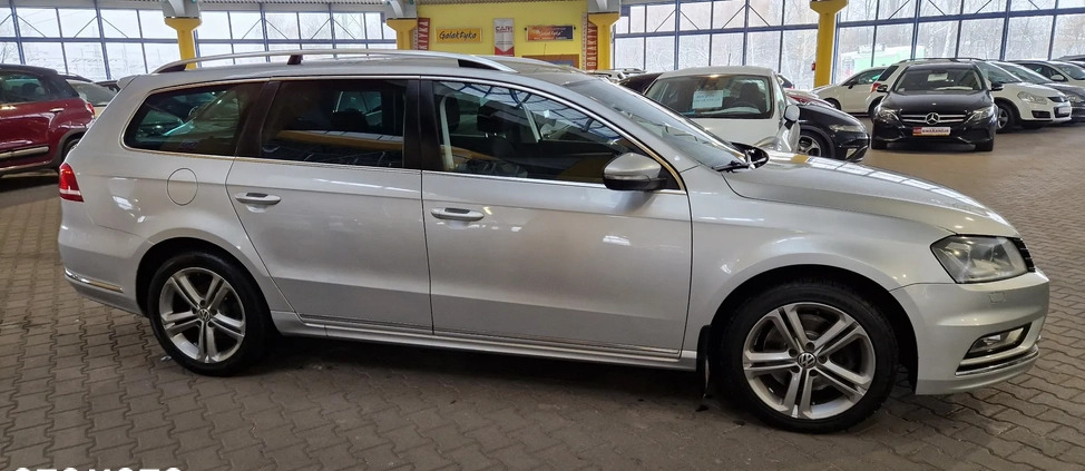 Volkswagen Passat cena 33900 przebieg: 226000, rok produkcji 2012 z Mysłowice małe 466